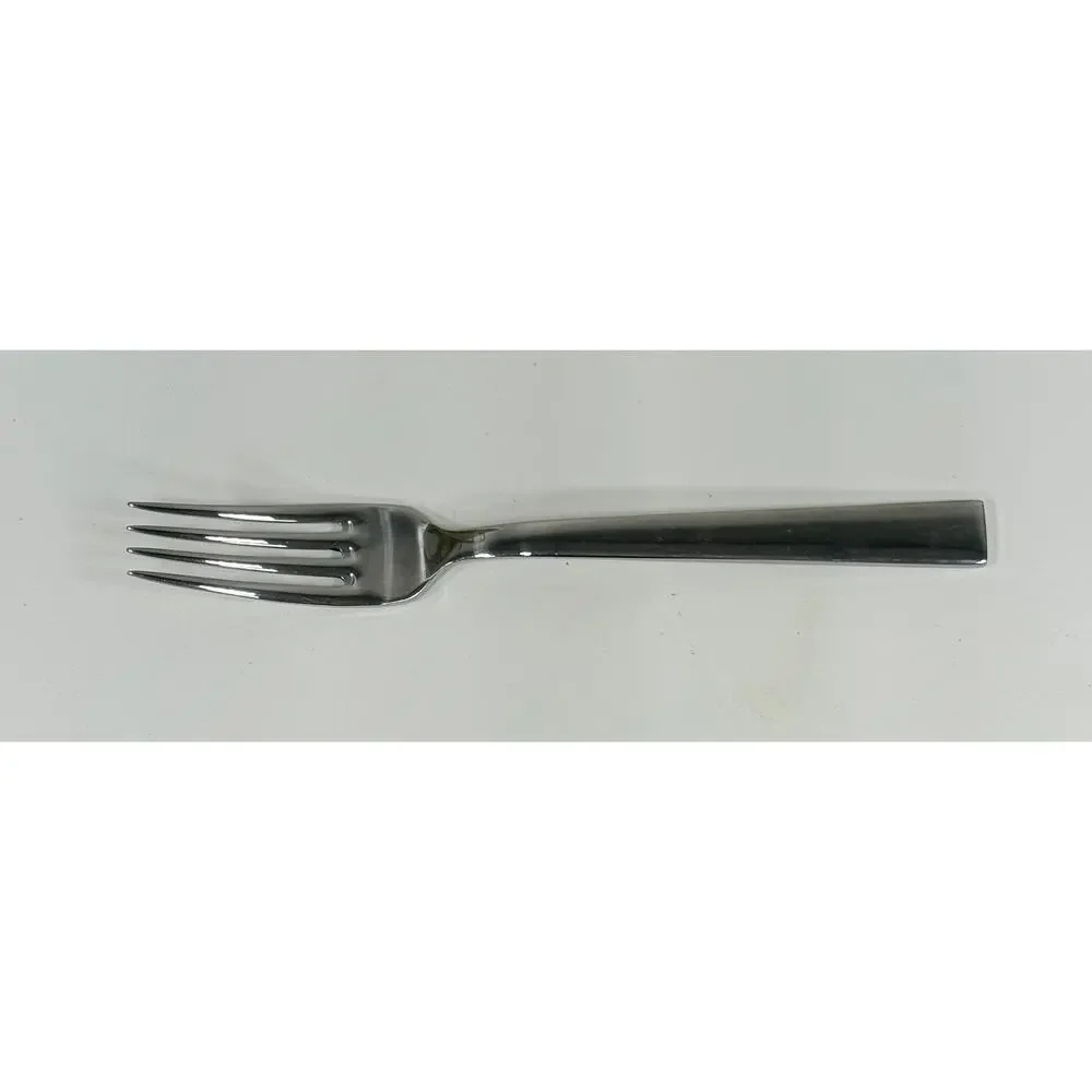 Oneida Aero Stainless Steel Flatware Set. KT112